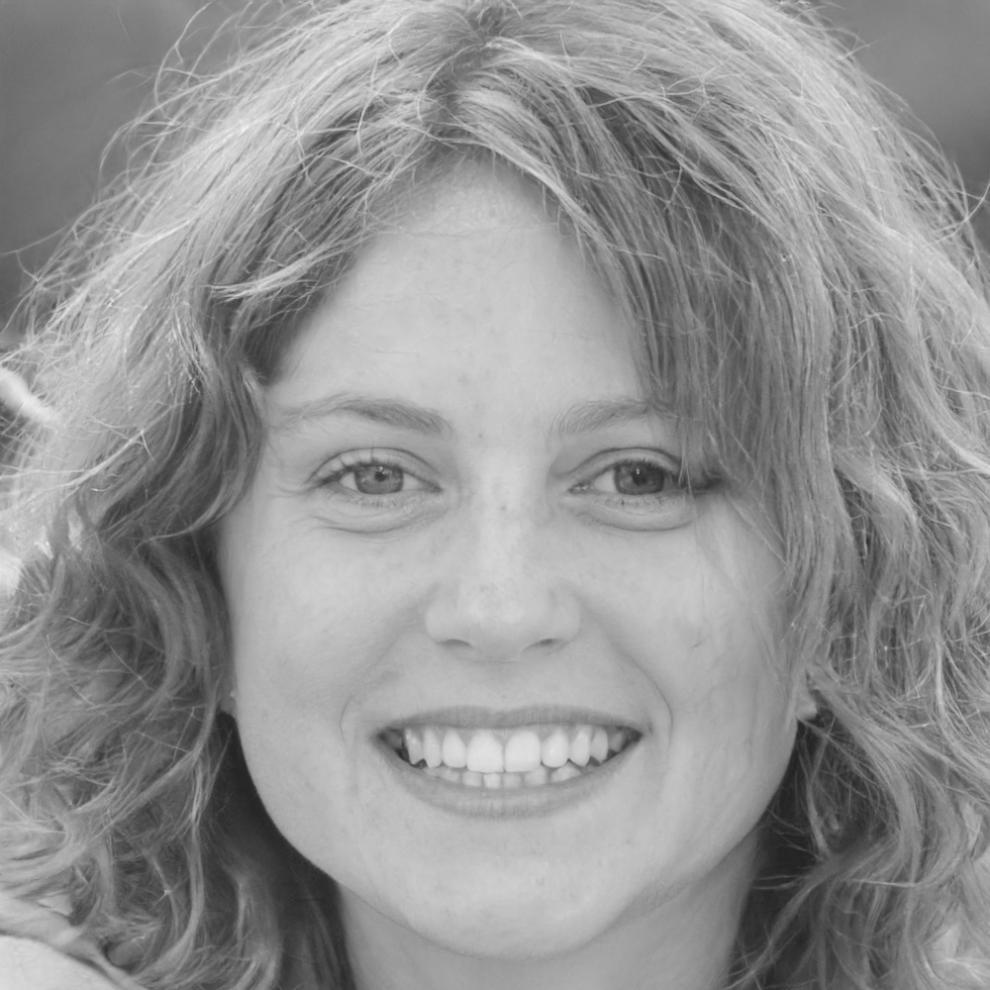 Marie Dubois, experte en gestion financière